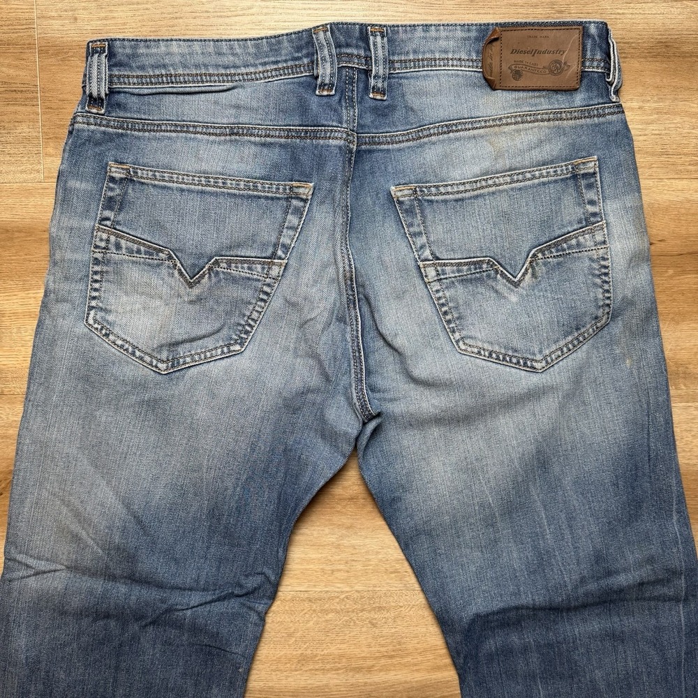 Diesel Larkee-Relaxed Jeans Mens 32x27 Blue Comfort Straight Stretch Denim 0848C - Picture 4 of 16